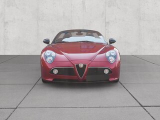 2010 Alfa Romeo 8C Competizione, красный, 29500000 рублей, вид 3