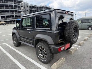 2022 Suzuki Jimny Sierra IV, чёрный, 1672000 рублей, вид 3