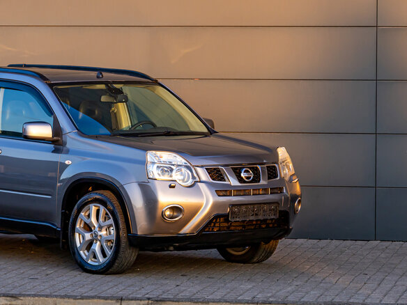 2011 Nissan X-Trail II Рестайлинг, серый, 1295000 рублей - вид 6