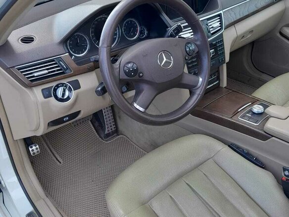 2011 Mercedes-Benz E-Класс 350 IV (W212, S212, C207), чёрный, 2000000 рублей - вид 6