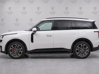 2025 Lynk & Co 900, белый, 7665000 рублей, вид 3