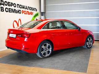 2019 Audi A3 III (8V) Рестайлинг, красный, 1935000 рублей, вид 4