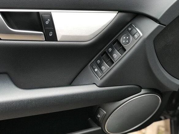 2013 Mercedes-Benz C-Класс 250 III (W204) Рестайлинг, коричневый - вид 21