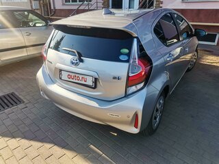 2018 Toyota Aqua I Рестайлинг 2, серебристый, 1200000 рублей, вид 5
