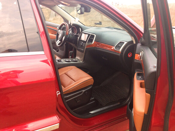 2012 Jeep Grand Cherokee IV (WK2), красный - вид 2