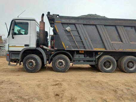 2012 Mercedes-Benz Actros, белый, 3100000 рублей, вид 2
