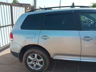2005 Volkswagen Touareg I, серебристый, 700000 рублей, вид 5