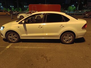2013 Volkswagen Polo V, белый, 1200000 рублей, вид 4