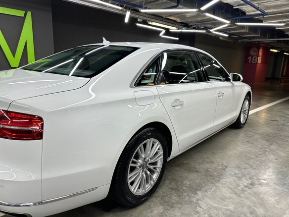 2014 Audi A8 Long III (D4) Рестайлинг, белый, 2350000 рублей - вид 8