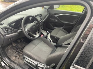 2018 Lada (ВАЗ) Vesta I, чёрный, 850000 рублей, вид 4