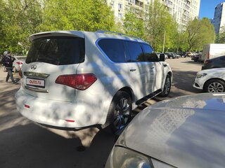 2012 Infiniti QX56 II, белый, 1700000 рублей, вид 4