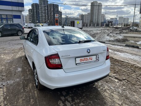 2019 Skoda Rapid I Рестайлинг, белый, 745000 рублей, вид 3