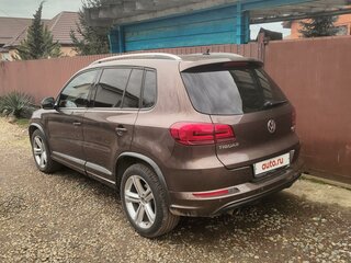 2016 Volkswagen Tiguan I Рестайлинг, коричневый, 1670000 рублей, вид 2