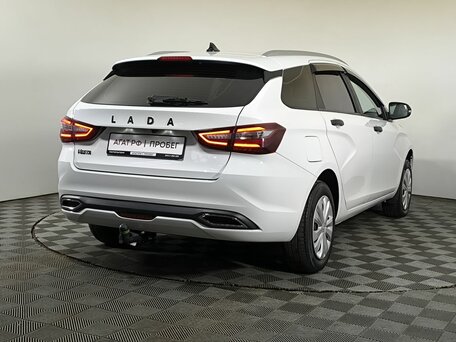2024 Lada (ВАЗ) Vesta SW I Рестайлинг (NG), белый, 1220000 рублей, вид 4
