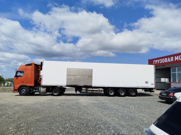 2004 Volvo FH, оранжевый, 1500000 рублей - вид 5