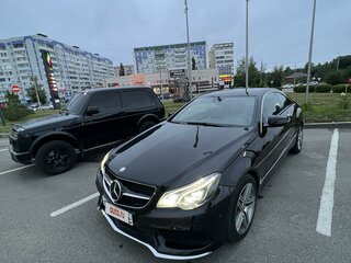 2013 Mercedes-Benz E-Класс 200 IV (W212, S212, C207) Рестайлинг, чёрный, 1750000 рублей, вид 1