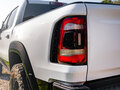 2021 Ram 1500 Crew Cab TRX V, белый - вид 11
