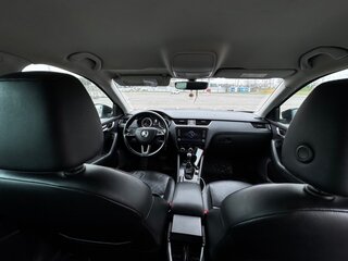 2017 Skoda Octavia III (A7) Рестайлинг, серебристый, 1060000 рублей, вид 4