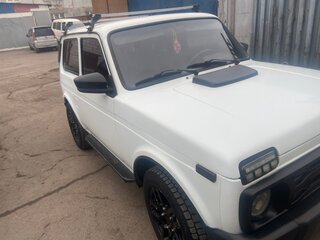 2012 Lada (ВАЗ) 2121 (4x4) I Рестайлинг, белый, 385000 рублей, вид 2