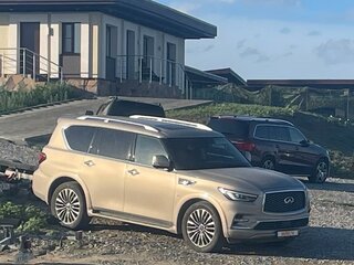 2019 Infiniti QX80 I Рестайлинг 2, бежевый, 7000000 рублей, вид 5