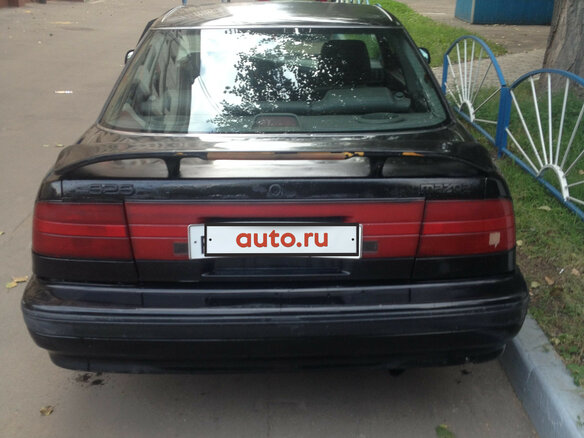 1991 Mazda 626 III (GD), чёрный - вид 1