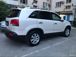 2010 Kia Sorento II, бежевый, 1500000 рублей, вид 5