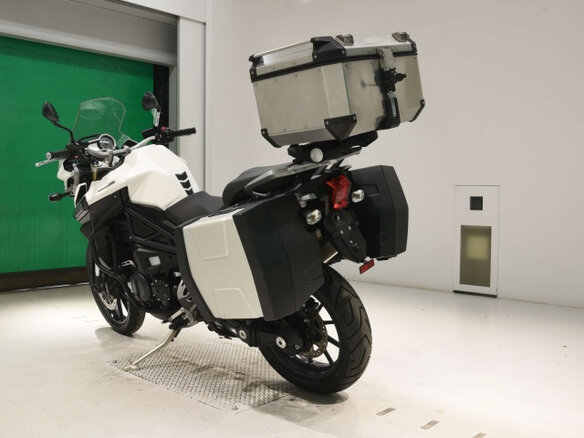 2015 Triumph Tiger Explorer, белый, 1000000 рублей - вид 5