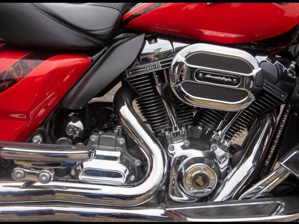 2016 Harley-Davidson CVO Limited, красный, 1900000 рублей - вид 6