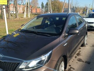 2017 Kia Rio III Рестайлинг, коричневый, 1000000 рублей, вид 4