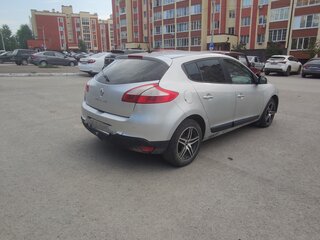 2010 Renault Megane III, серебристый, 535000 рублей, вид 2