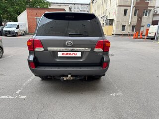 2012 Toyota Land Cruiser 200 Series Рестайлинг 1, серый, 3000000 рублей, вид 4