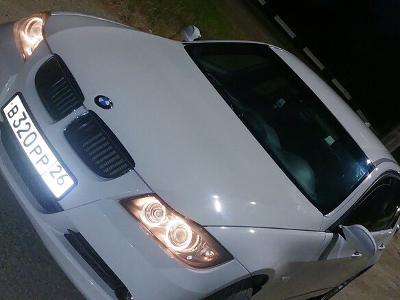 2007 BMW 3 серии 320d V (E90/E91/E92/E93), белый, 1500000 рублей - вид 5