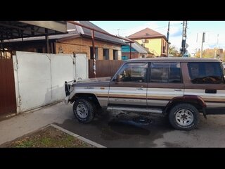 1990 Toyota Land Cruiser Prado 70 Series, коричневый, 1050000 рублей, вид 1