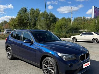2013 BMW X1 18i I (E84) Рестайлинг, синий, 1390000 рублей, вид 1