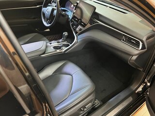 2023 Toyota Camry VIII (XV70) Рестайлинг, чёрный, 3600000 рублей, вид 5