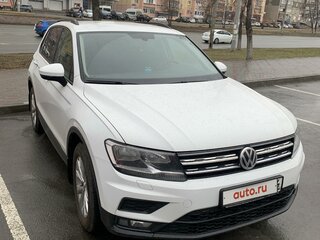 2017 Volkswagen Tiguan II, белый, 2150000 рублей, вид 1