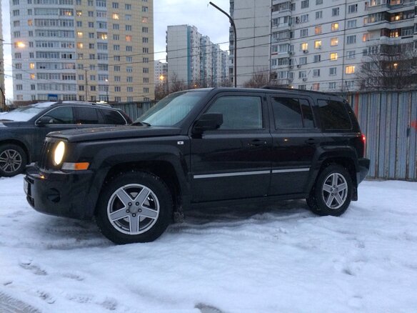 2007 Jeep Liberty (Patriot), чёрный - вид 7