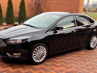 2018 Ford Focus III Рестайлинг, чёрный, 1580000 рублей, вид 2