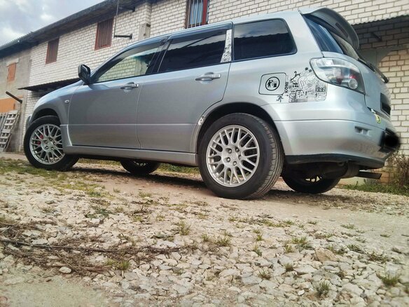 2003 Mitsubishi Airtrek I, серебристый - вид 12