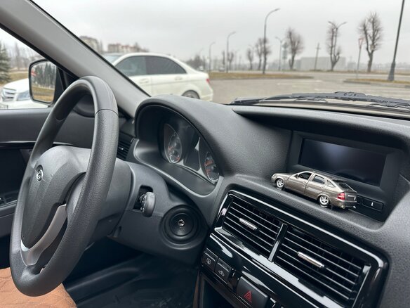 2014 Lada (ВАЗ) Priora I Рестайлинг, коричневый, 810000 рублей - вид 10