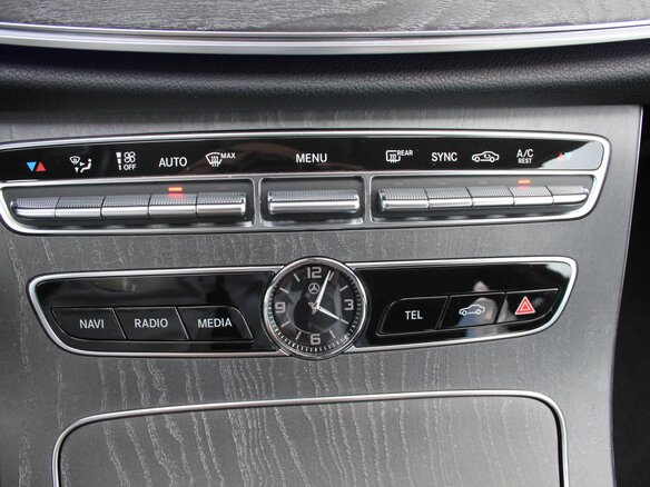 2019 Mercedes-Benz CLS 350 d III (C257), чёрный, 7200000 рублей - вид 13
