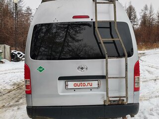 2008 Toyota HiAce H200, серебристый, 1850000 рублей, вид 4