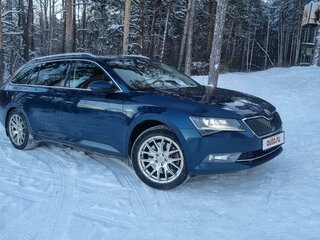 2017 Skoda Superb III, синий, 2050000 рублей, вид 2