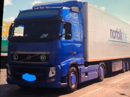 2013 Volvo FH, синий, 5000000 рублей, вид 1