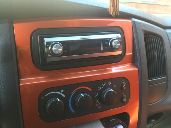 2006 Dodge RAM III (DR/DH), оранжевый - вид 3