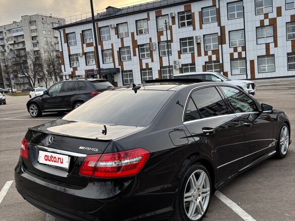 2010 Mercedes-Benz E-Класс 250 5G-Tronic IV (W212, S212, C207), чёрный, 1800000 рублей - вид 6