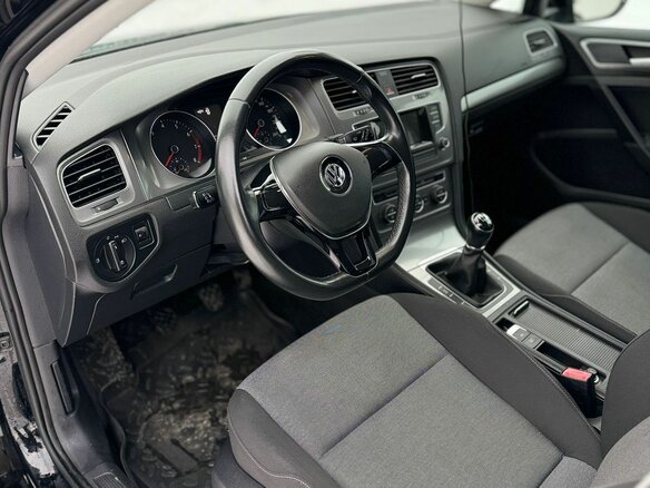2013 Volkswagen Golf VII, чёрный, 1230000 рублей - вид 7