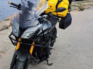 2015 Yamaha MT-09 Tracer (FJ-09), серый, 650000 рублей, вид 1