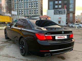 2014 BMW 7 серии Long 750Li xDrive V (F01/F02/F04) Рестайлинг, чёрный, 1900000 рублей, вид 3