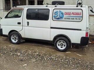 2002 Nissan Caravan IV (E25), белый, 600000 рублей, вид 4